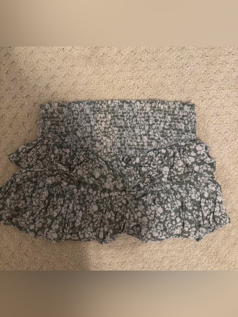 Green Floral Smocked Ruffle Mini Skirt size medium